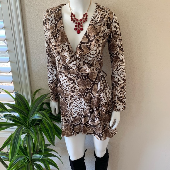 Dangerous - SnakeSkin Mini Dress - Picture 7 of 8